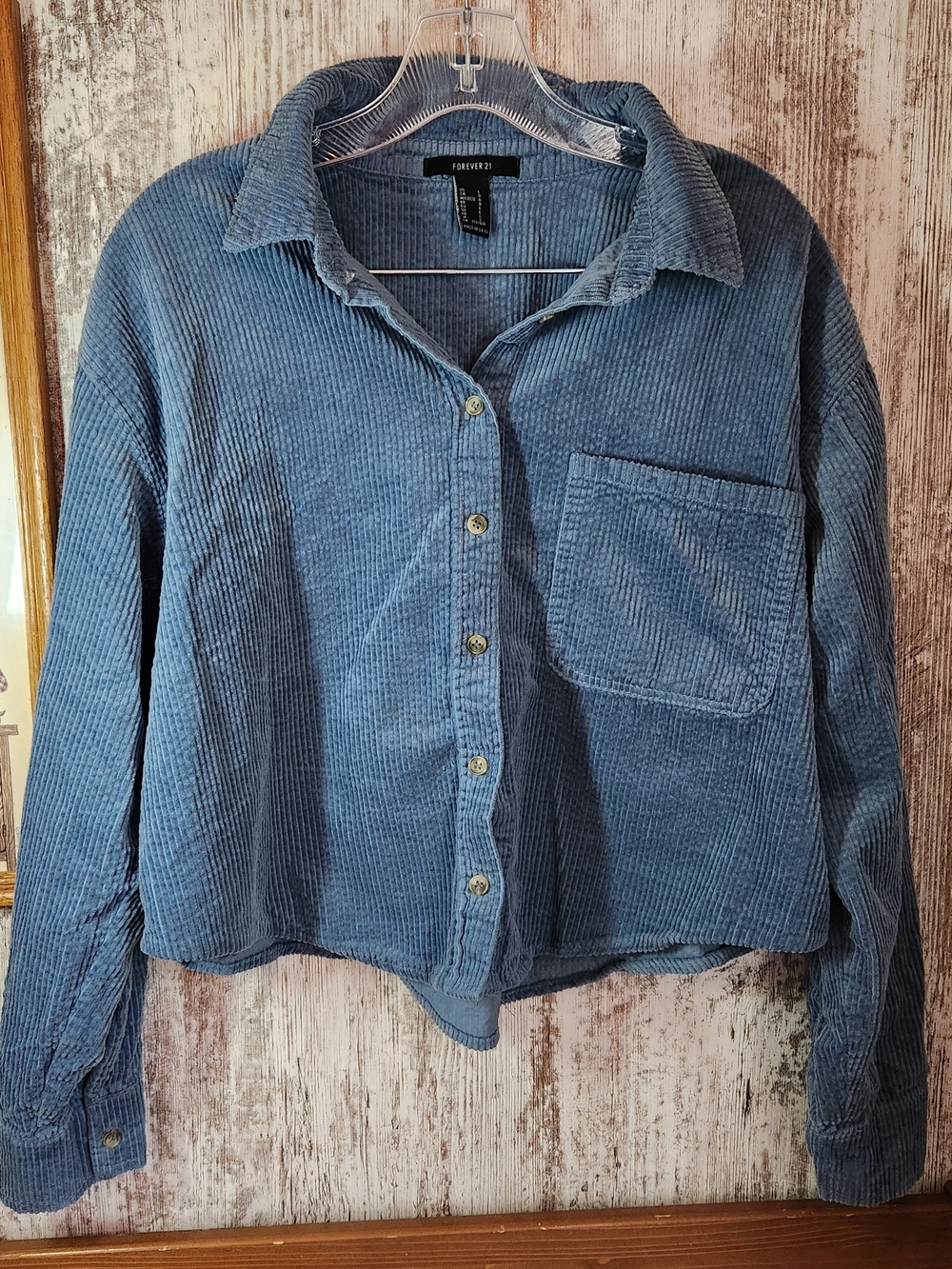 Forever 21 Blue Corduroy Cropped Button-Up Shirt Jacket Heavy Shirt Size L